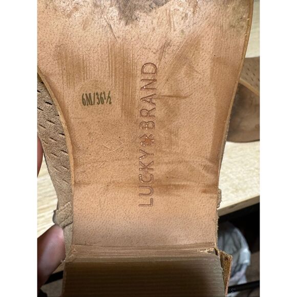 Lucky brand suede ankle bootie with a stacked block heel. 6M - Picture 7 of 8